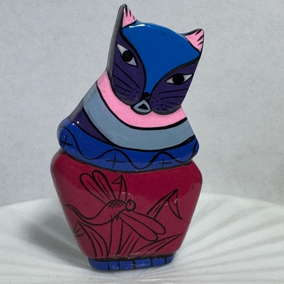 Jewelry - Soooo Cute Kitten Cat Vintage 80’s Wooden Lacquer Brightly Painted Brooch